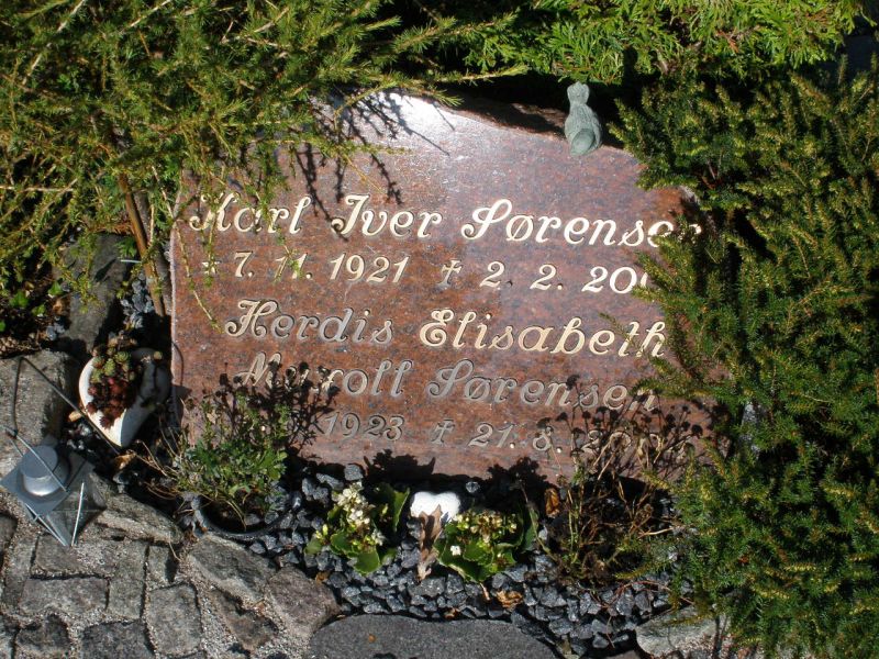 Herdis Elisabeth Soerensen .JPG